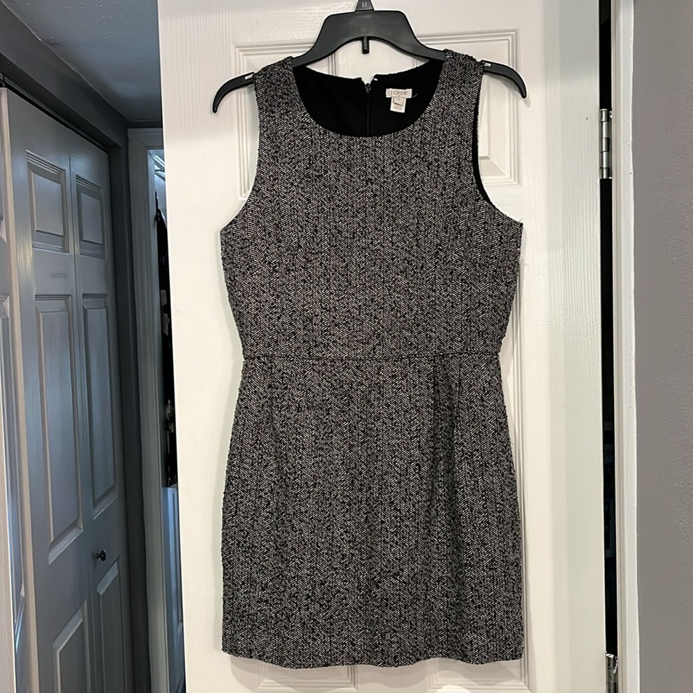 J.Crew Black & White Tweed Sleeveless Dress. Sz 6 Fully Lined. Sz 6